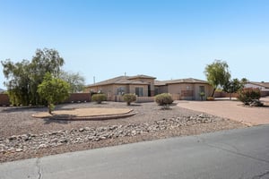 N Mansfield Dr-S0406-002.jpg