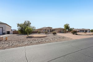 N Mansfield Dr-S0406-003.jpg