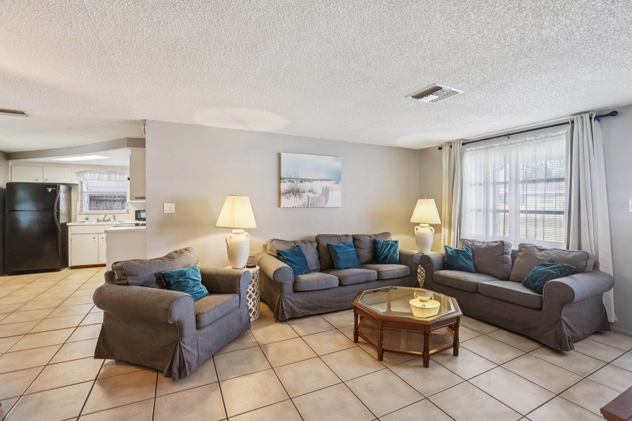 Oxford Dr-S0512-007.jpg