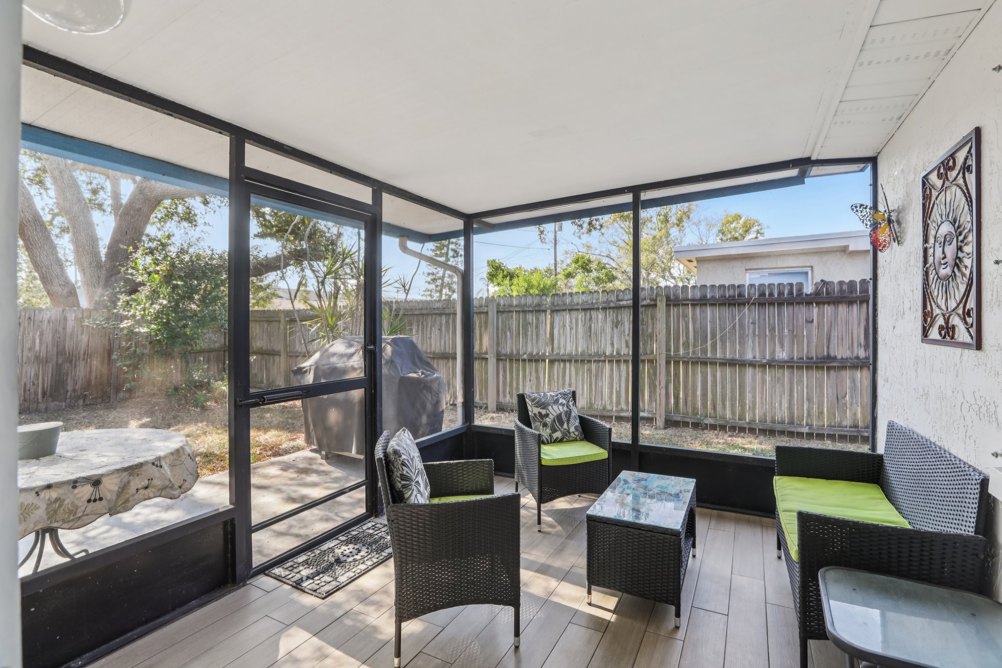 Oxford Dr-S0512-025.jpg