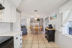 Oxford Dr-S0512-012.jpg