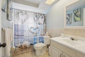 Oxford Dr-S0512-015.jpg