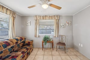 Oxford Dr-S0512-020.jpg