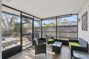 Oxford Dr-S0512-025.jpg