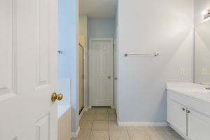  Photo 38