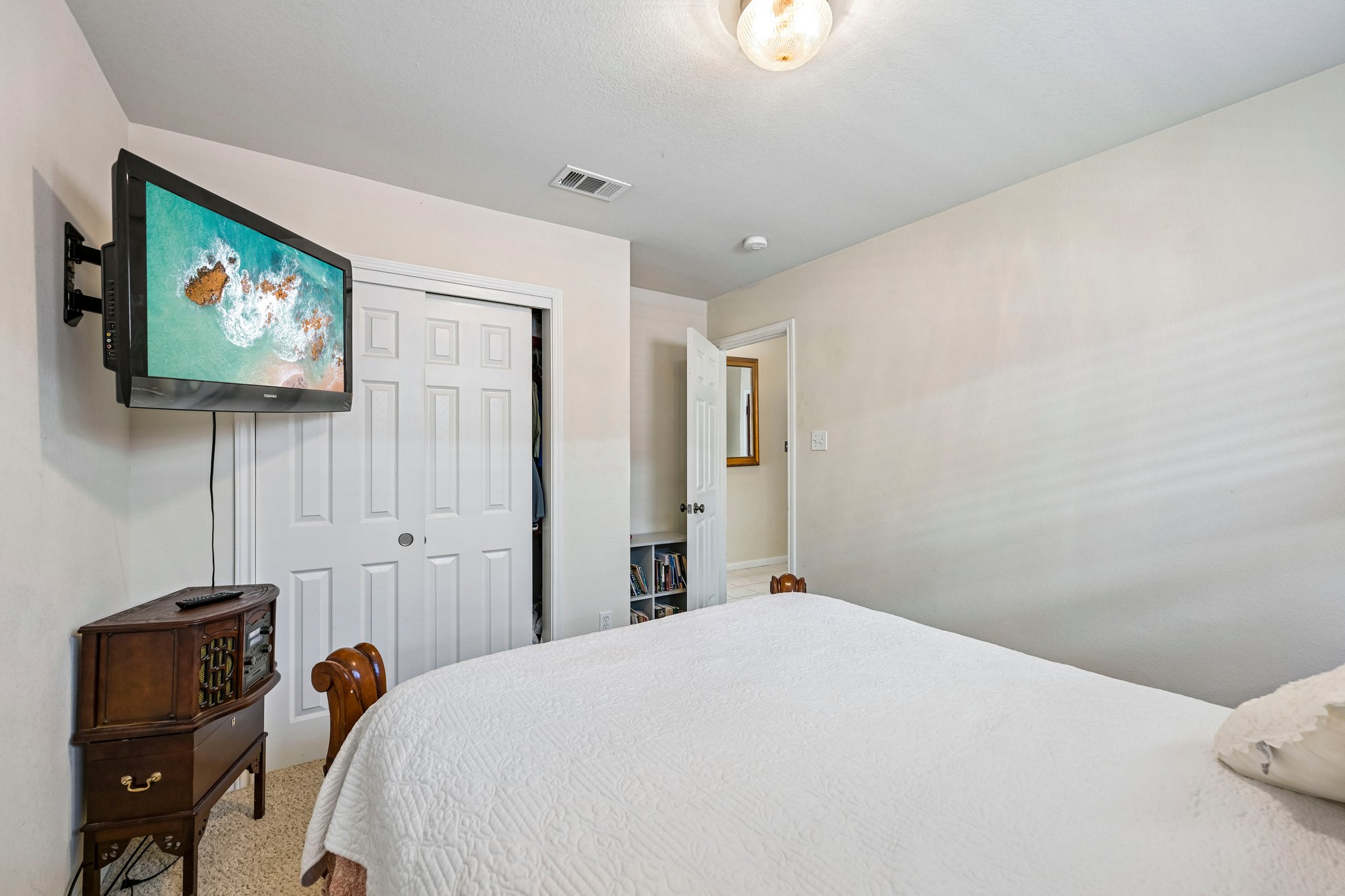 Cheyenne St-S1108-025.jpg