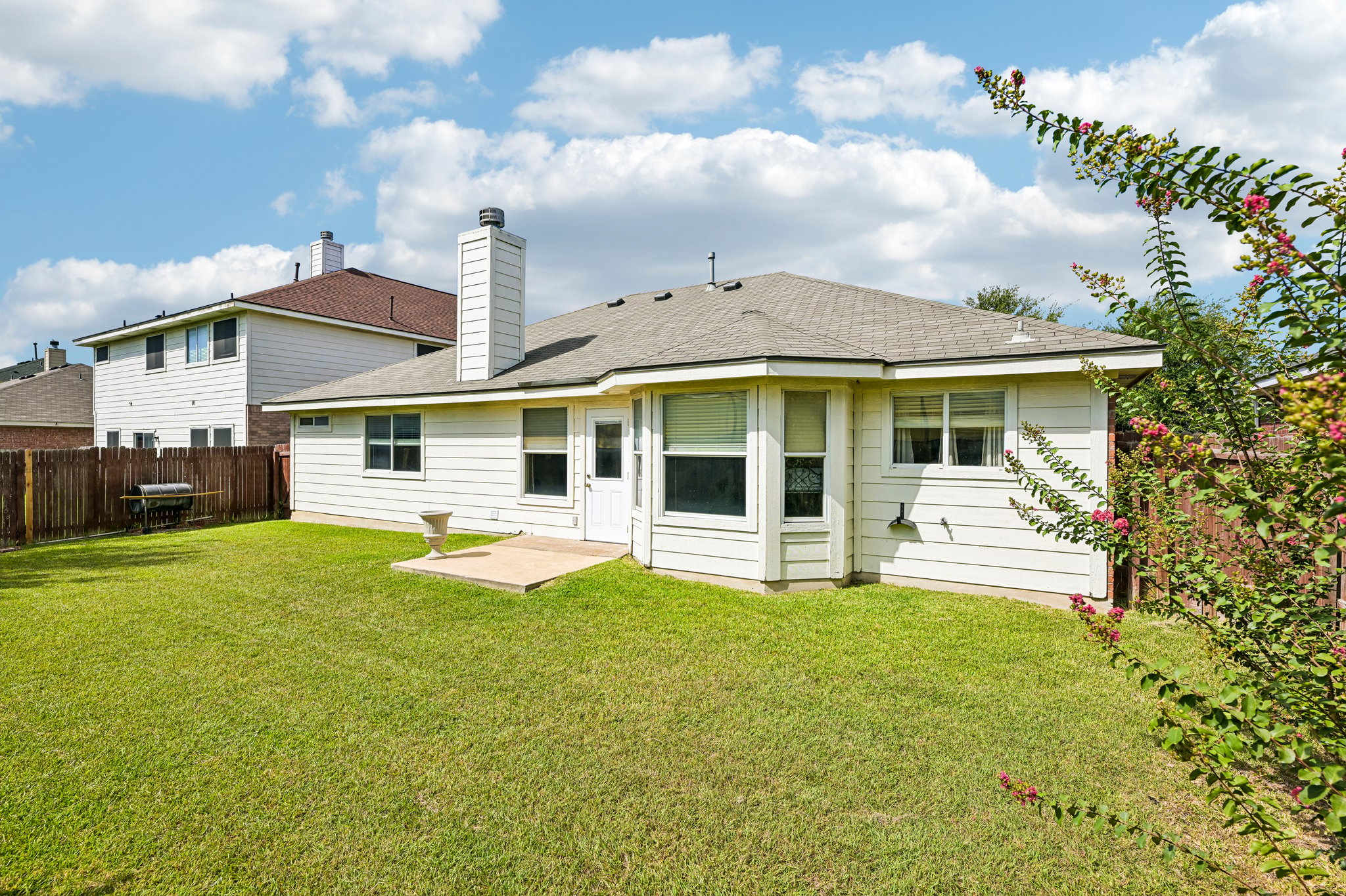 Cheyenne St-S1108-037.jpg