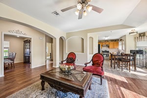 Cheyenne St-S1108-011.jpg