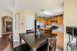 Cheyenne St-S1108-014.jpg