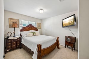 Cheyenne St-S1108-024.jpg