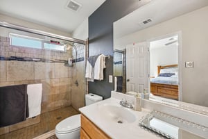 Cheyenne St-S1108-031.jpg