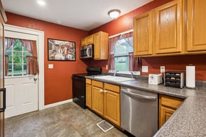 7370 - 3519 N Monroe Ave_013.jpg