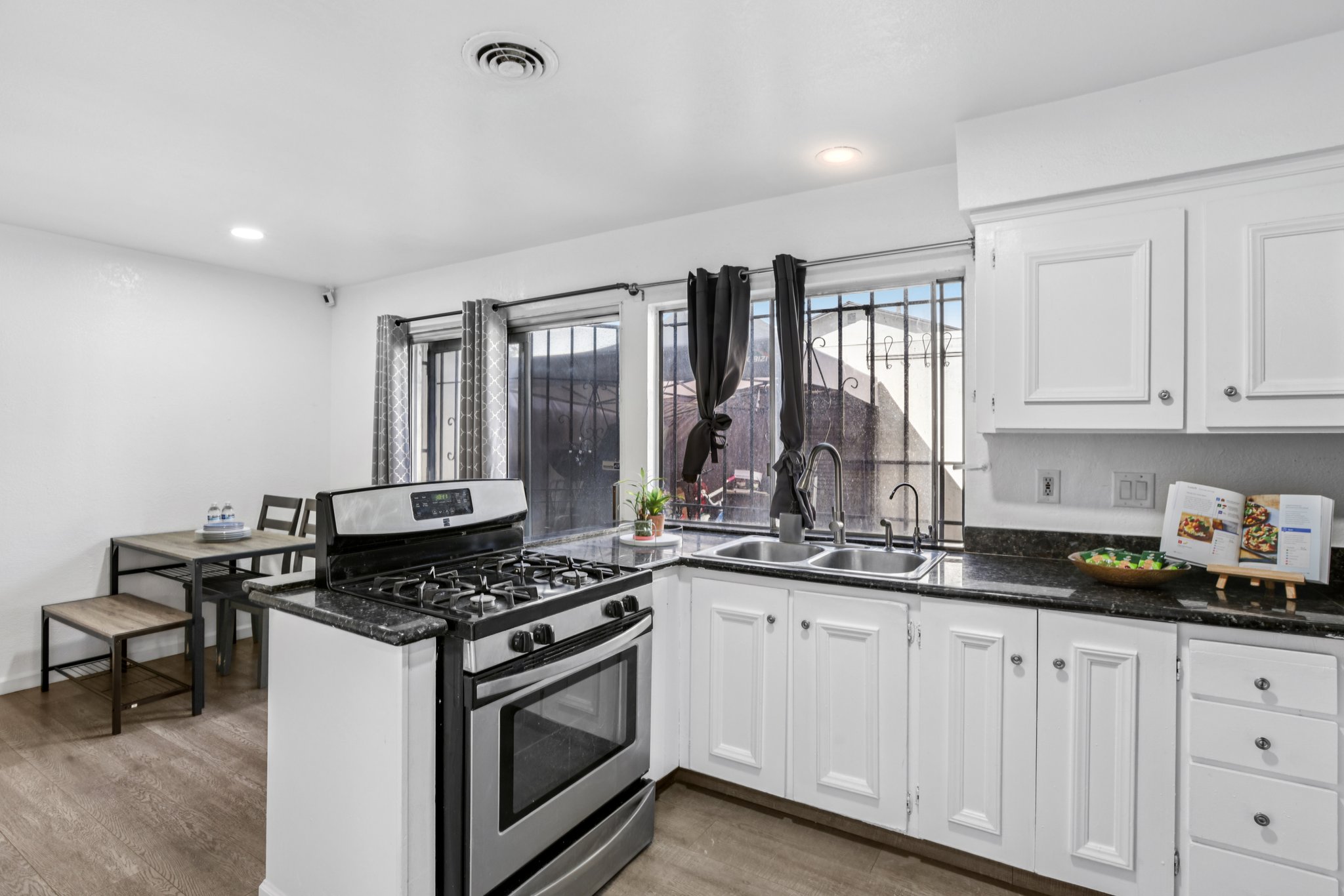 Senter Rd-L0308-013.jpg
