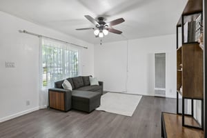 Senter Rd-S0308-006.jpg