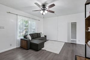 Senter Rd-S0308-007.jpg