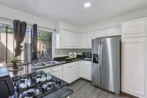 Senter Rd-S0308-016.jpg