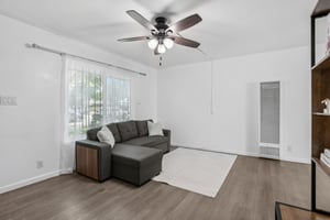 Senter Rd-L0308-007.jpg