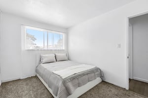 Senter Rd-L0308-025.jpg