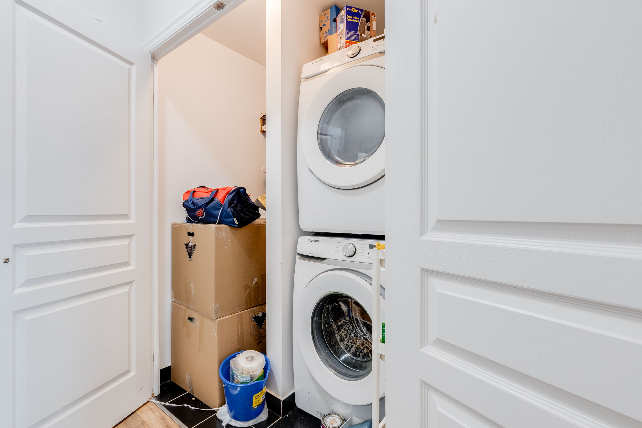Toronto property showcase — delivered property photograph 16