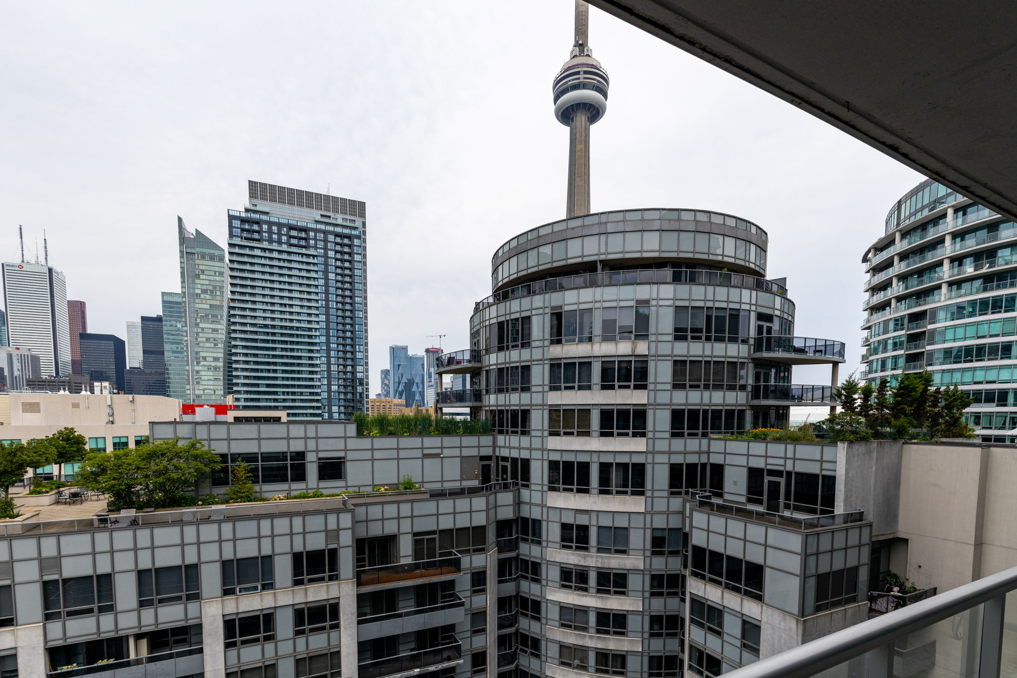 Toronto property showcase — delivered property photograph 22