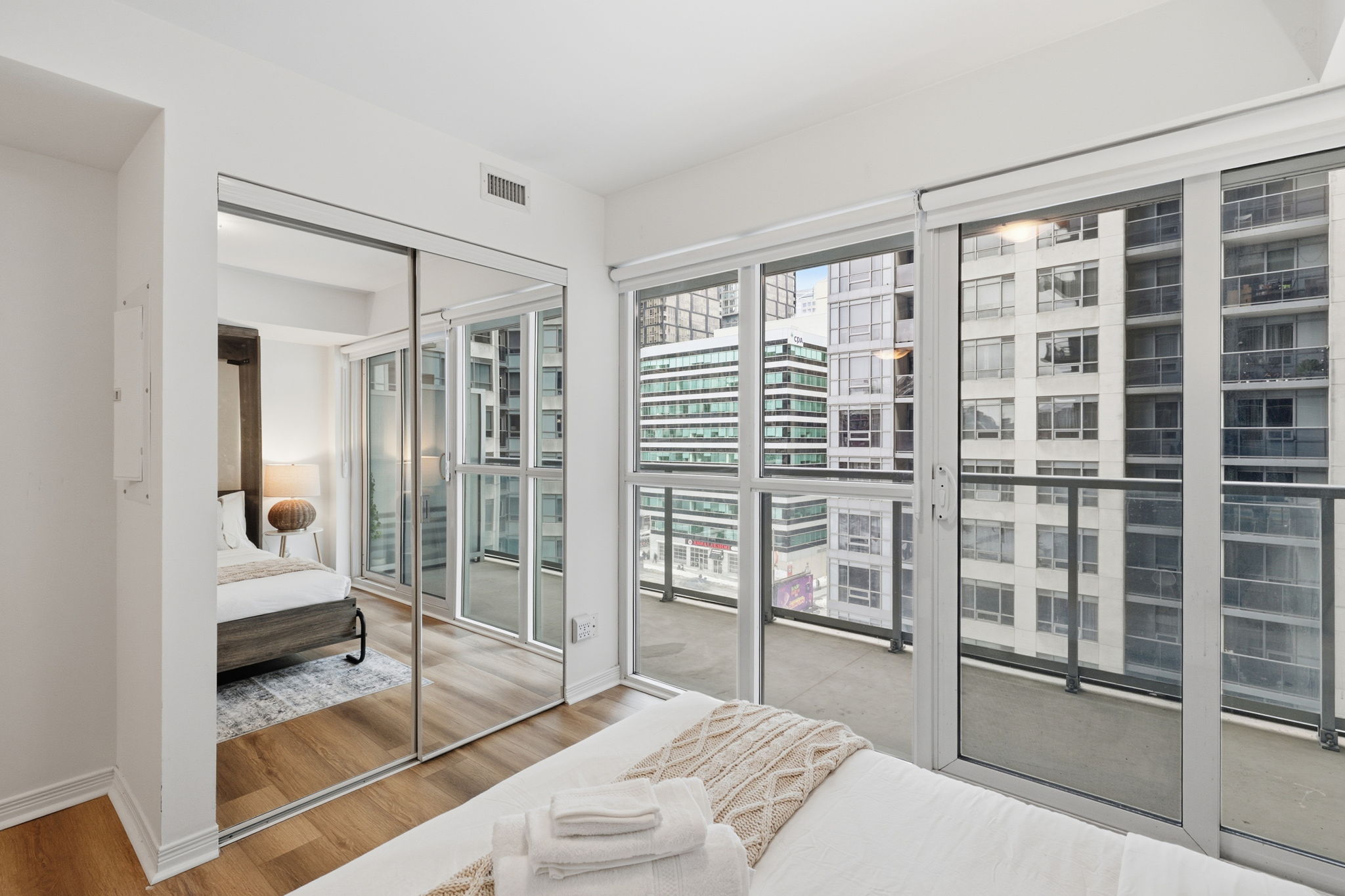 Toronto property showcase — delivered property photograph 16