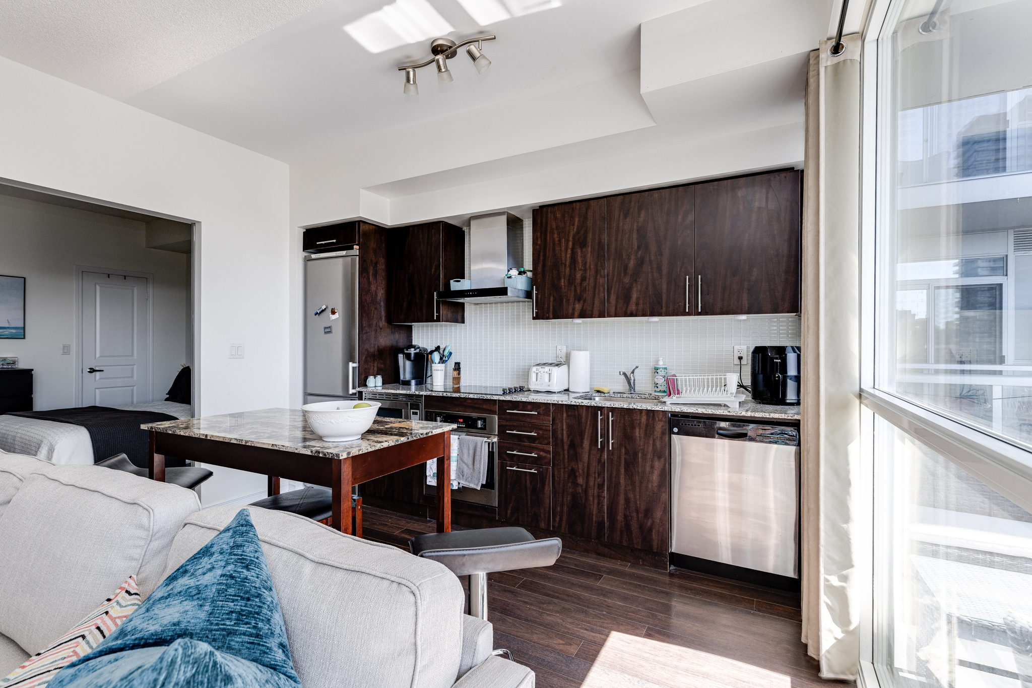 Toronto property showcase — delivered property photograph 4