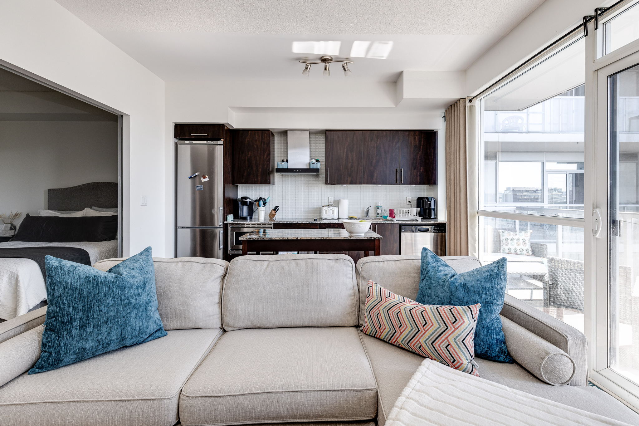 Toronto property showcase — delivered property photograph 3