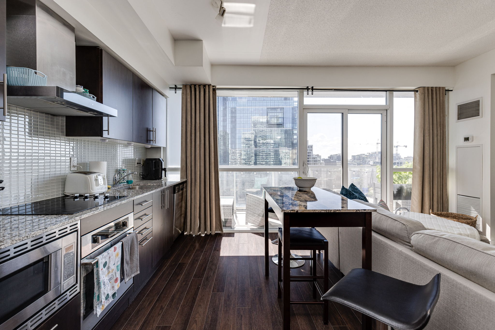 Toronto property showcase — delivered property photograph 6