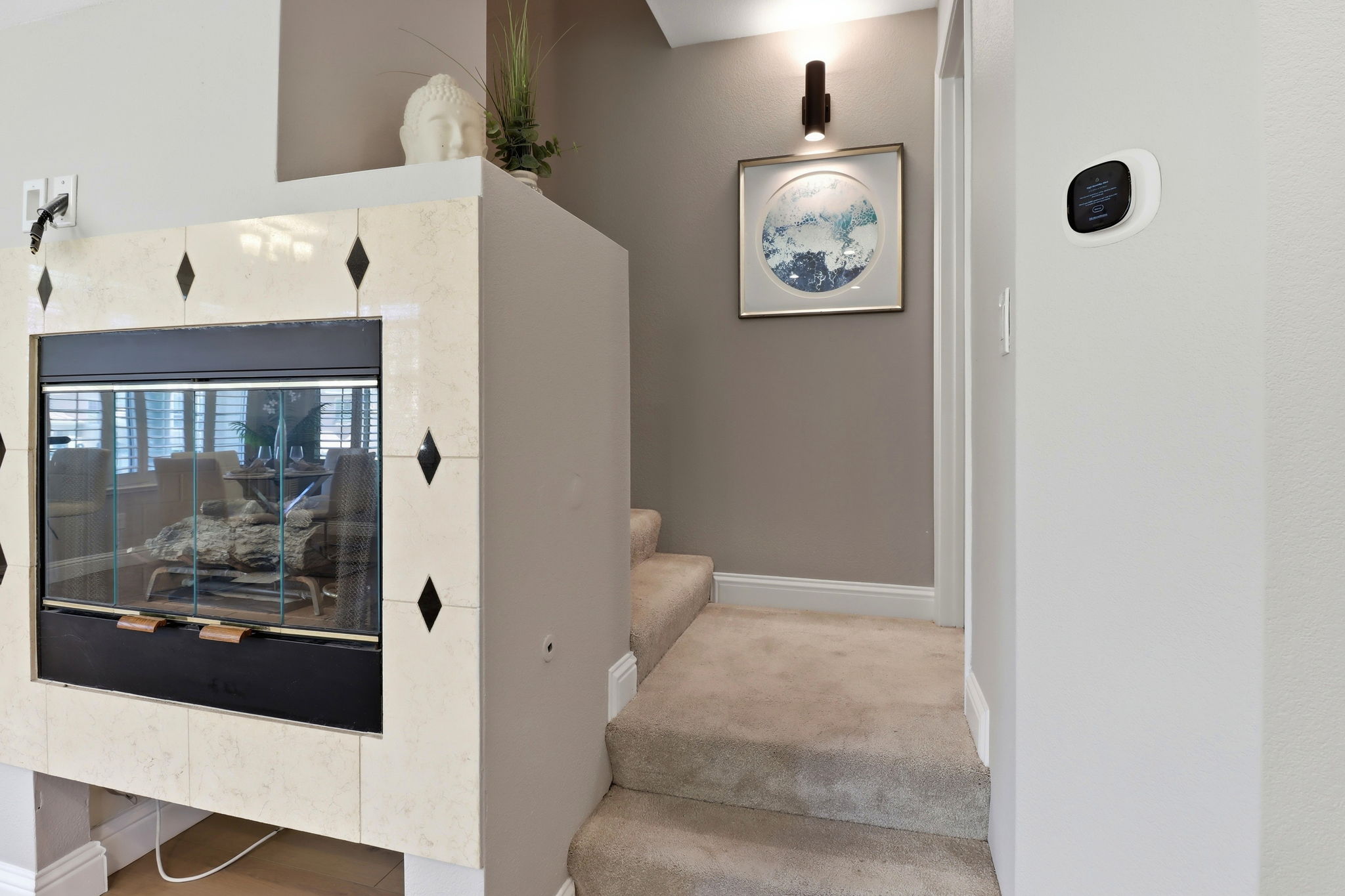 010_F8_352 Montecito Way