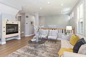 008_F8_352 Montecito Way
