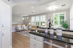 014_F8_352 Montecito Way