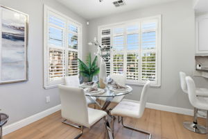 017_F8_352 Montecito Way