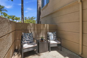 031_F8_352 Montecito Way