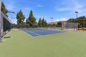 038_F8_352 Montecito Way