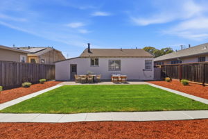  Photo 34