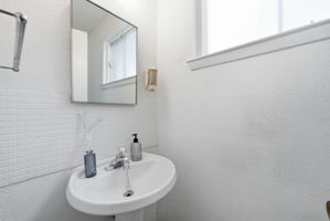  Photo 38