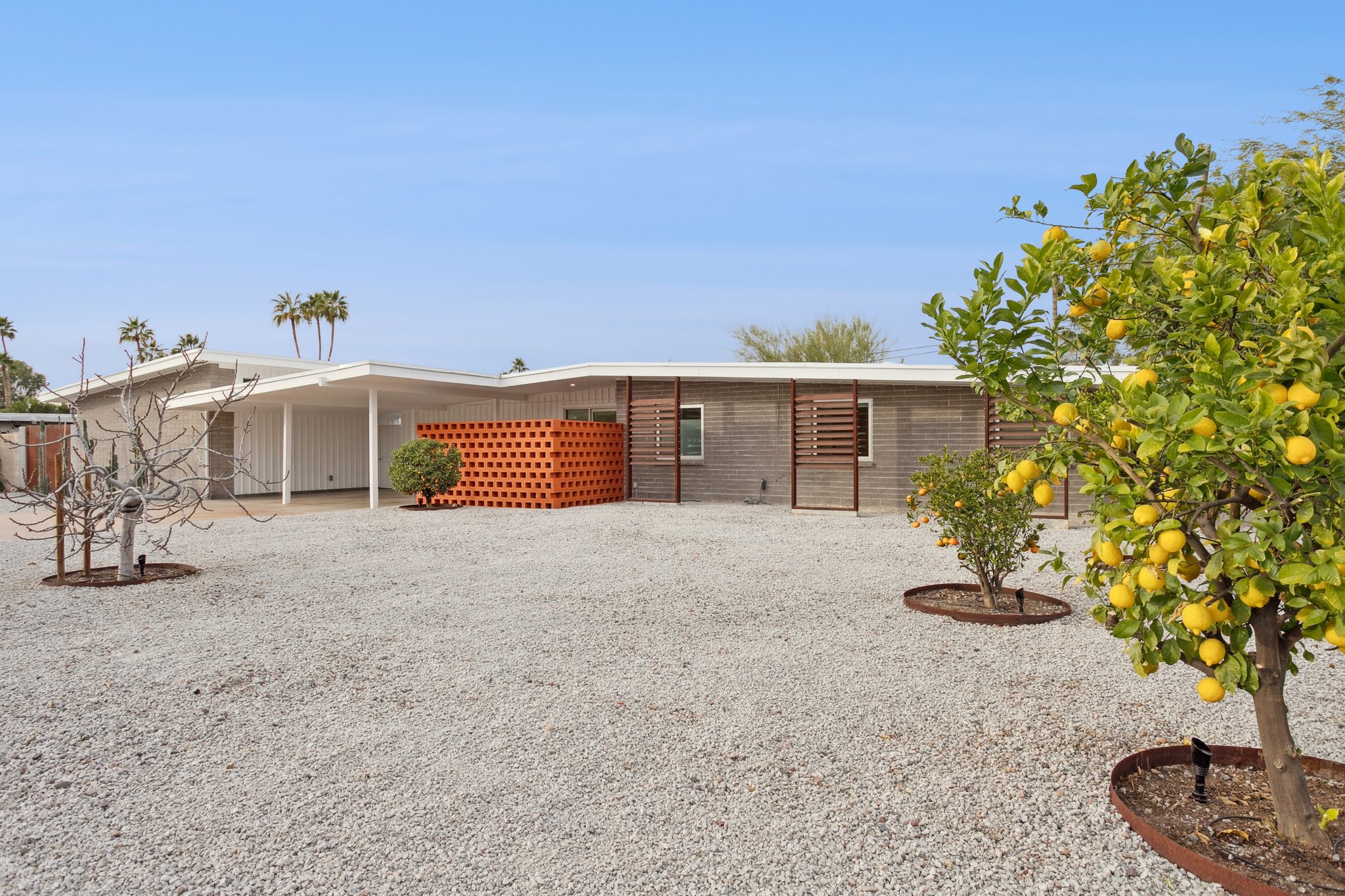 3520 E Onyx Ave - 006.jpg