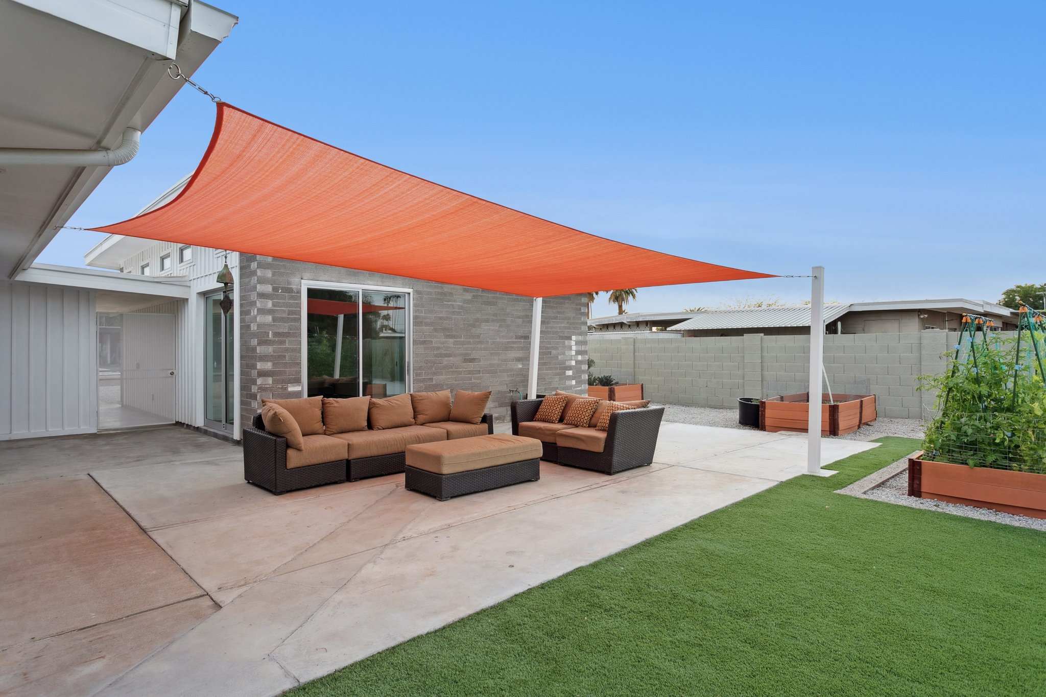 3520 E Onyx Ave - 010.jpg