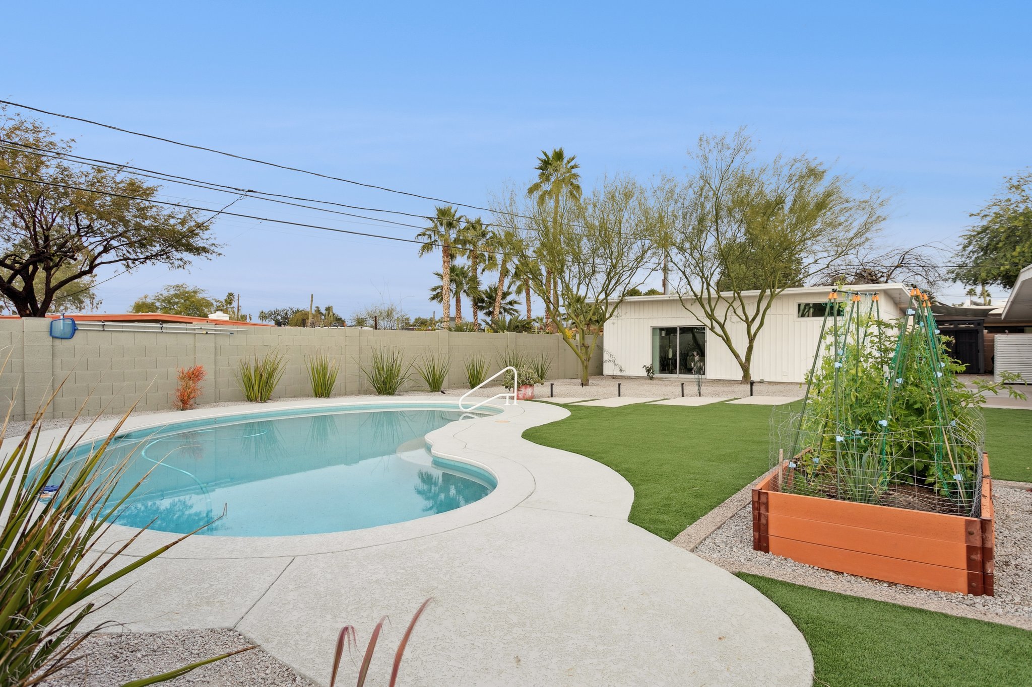 3520 E Onyx Ave - 014.jpg