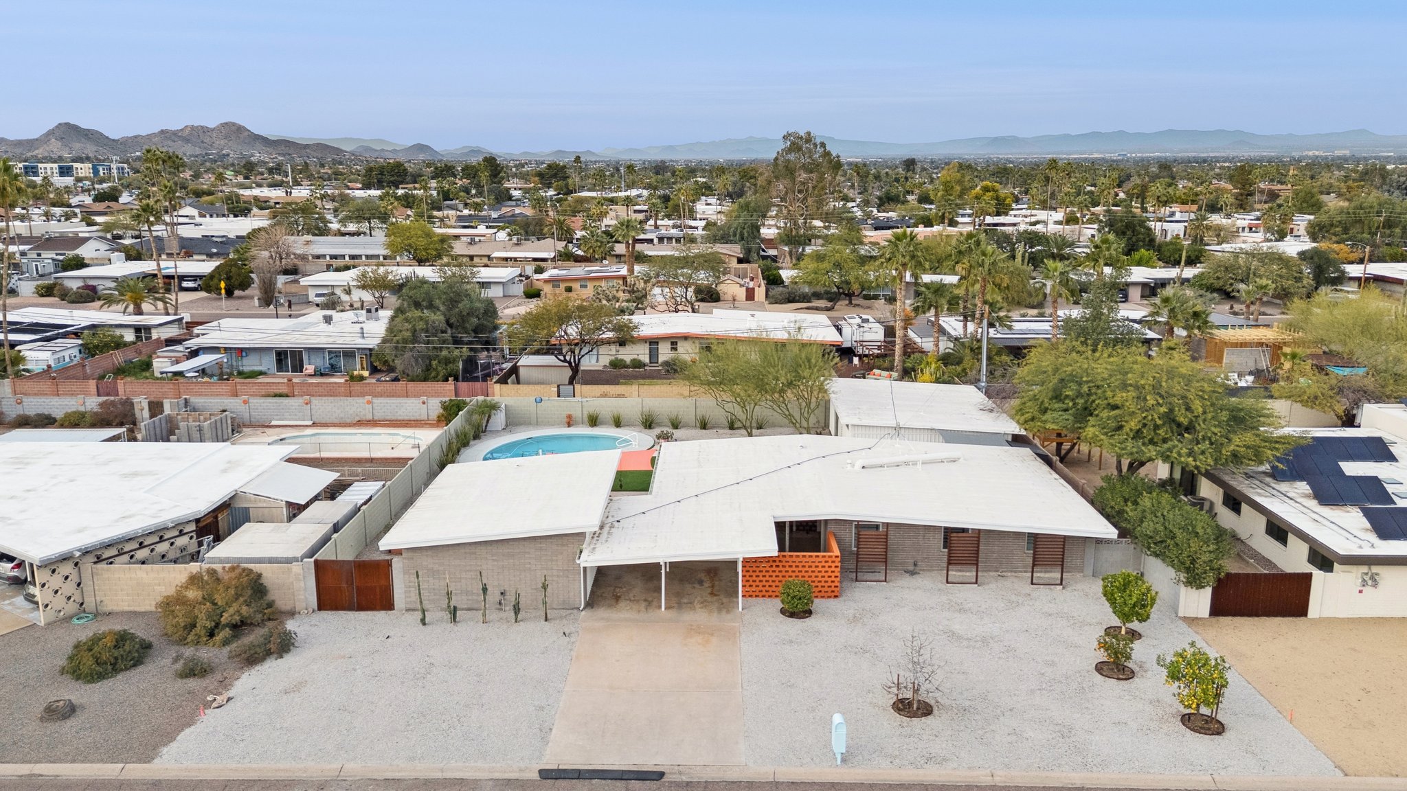 3520 E Onyx Ave - 017.jpg