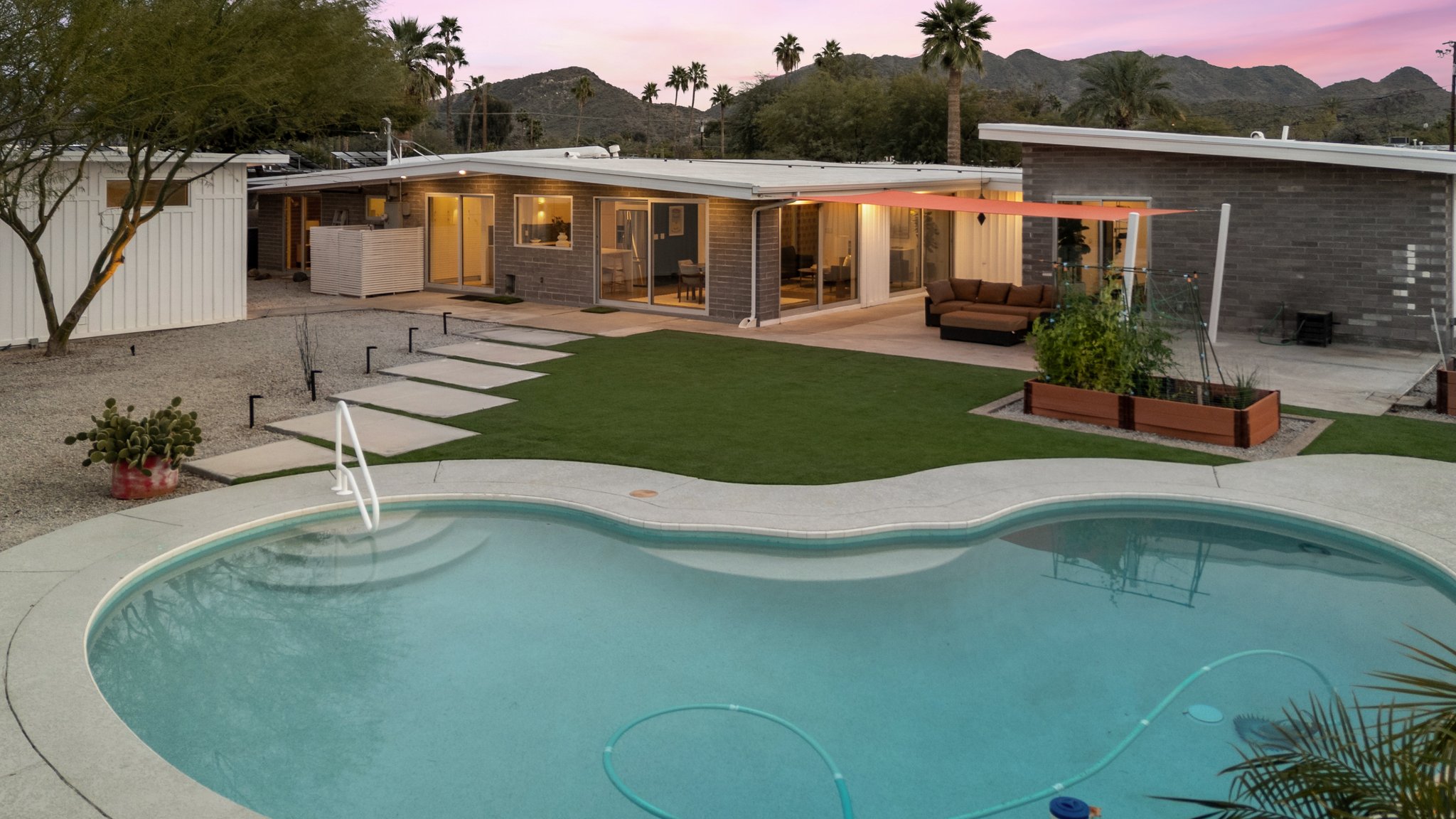 3520 E Onyx Ave, Phoenix, AZ 85028 - 002 (2).jpg