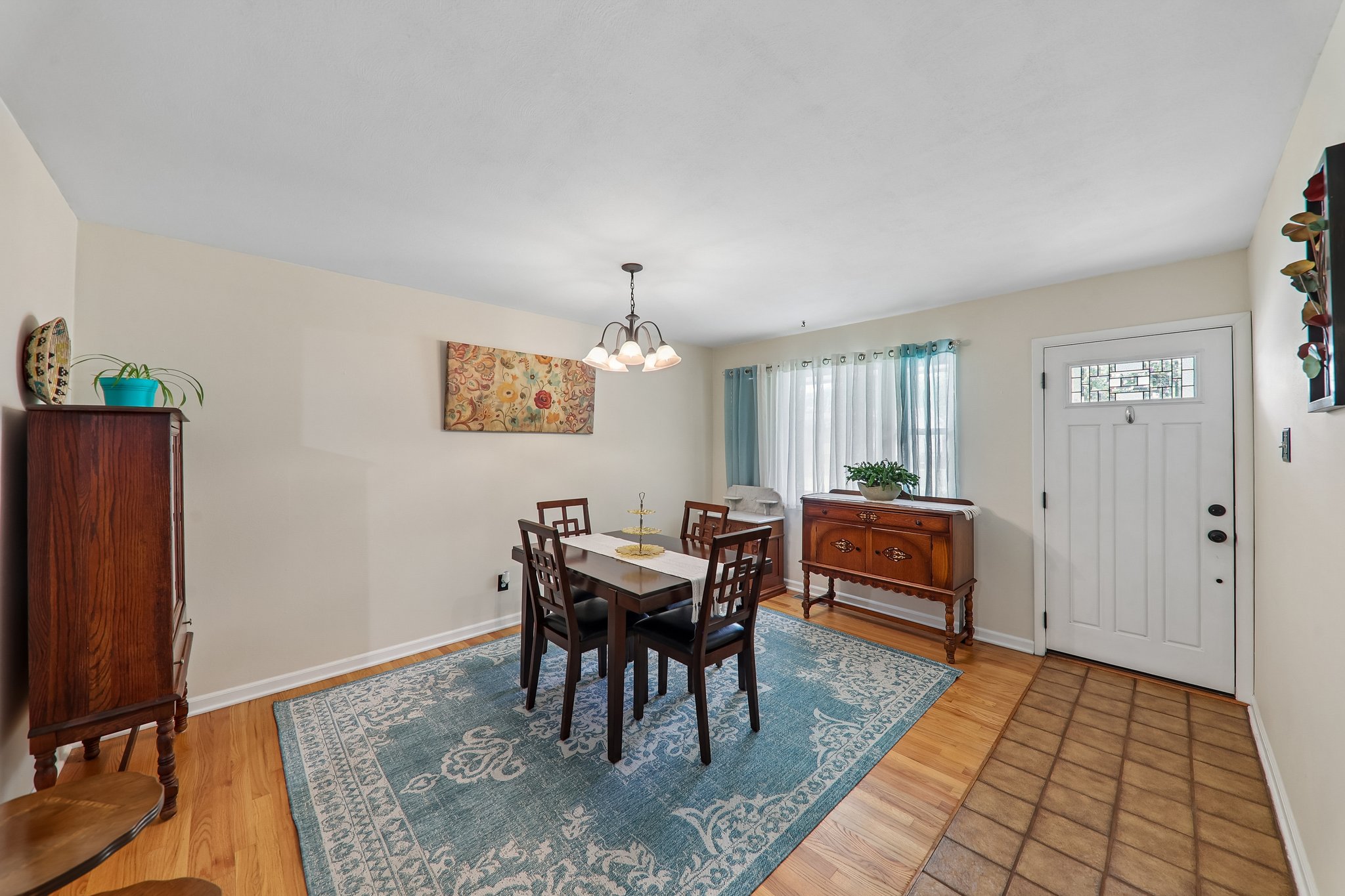 3520 Glen Bay Dr-S2705-008.jpg