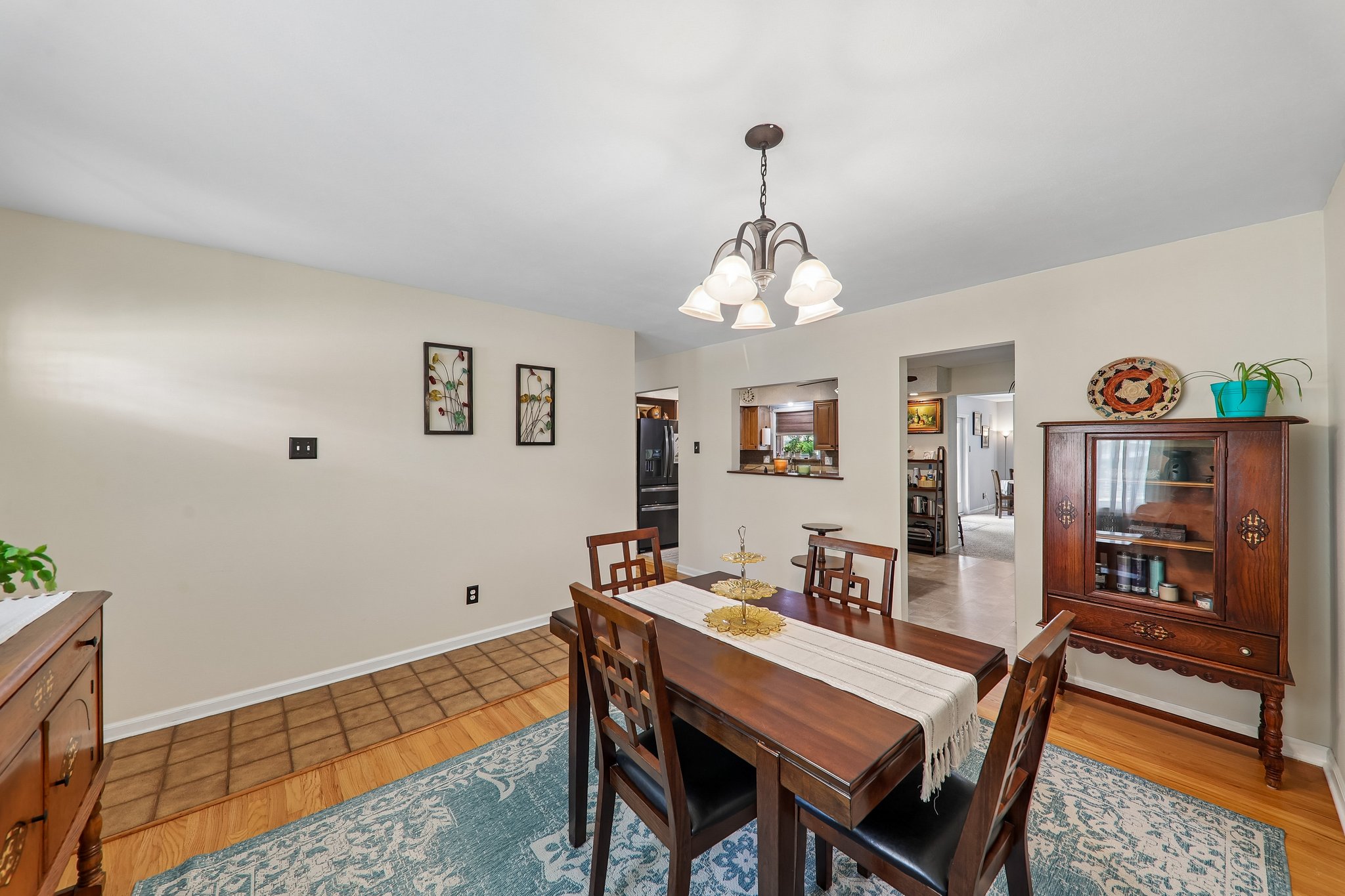 3520 Glen Bay Dr-S2705-010.jpg