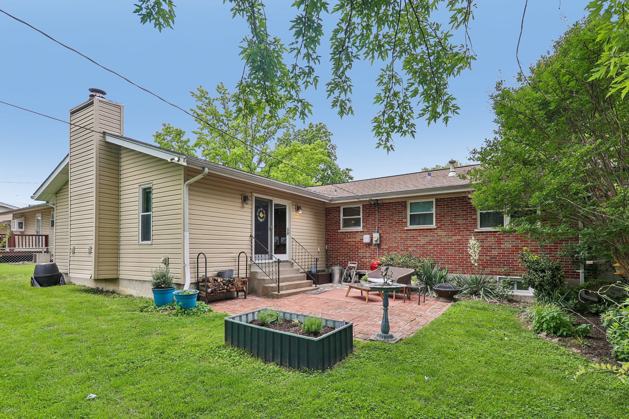 3520 Glen Bay Dr-S2705-031.jpg