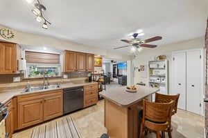 3520 Glen Bay Dr-S2705-016.jpg