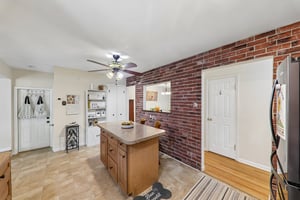 3520 Glen Bay Dr-S2705-018.jpg