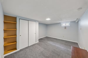 3520 Glen Bay Dr-S2705-029.jpg