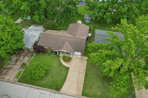 3520 Glen Bay Dr-S2705-038.jpg