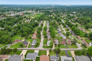 3520 Glen Bay Dr-S2705-041.jpg