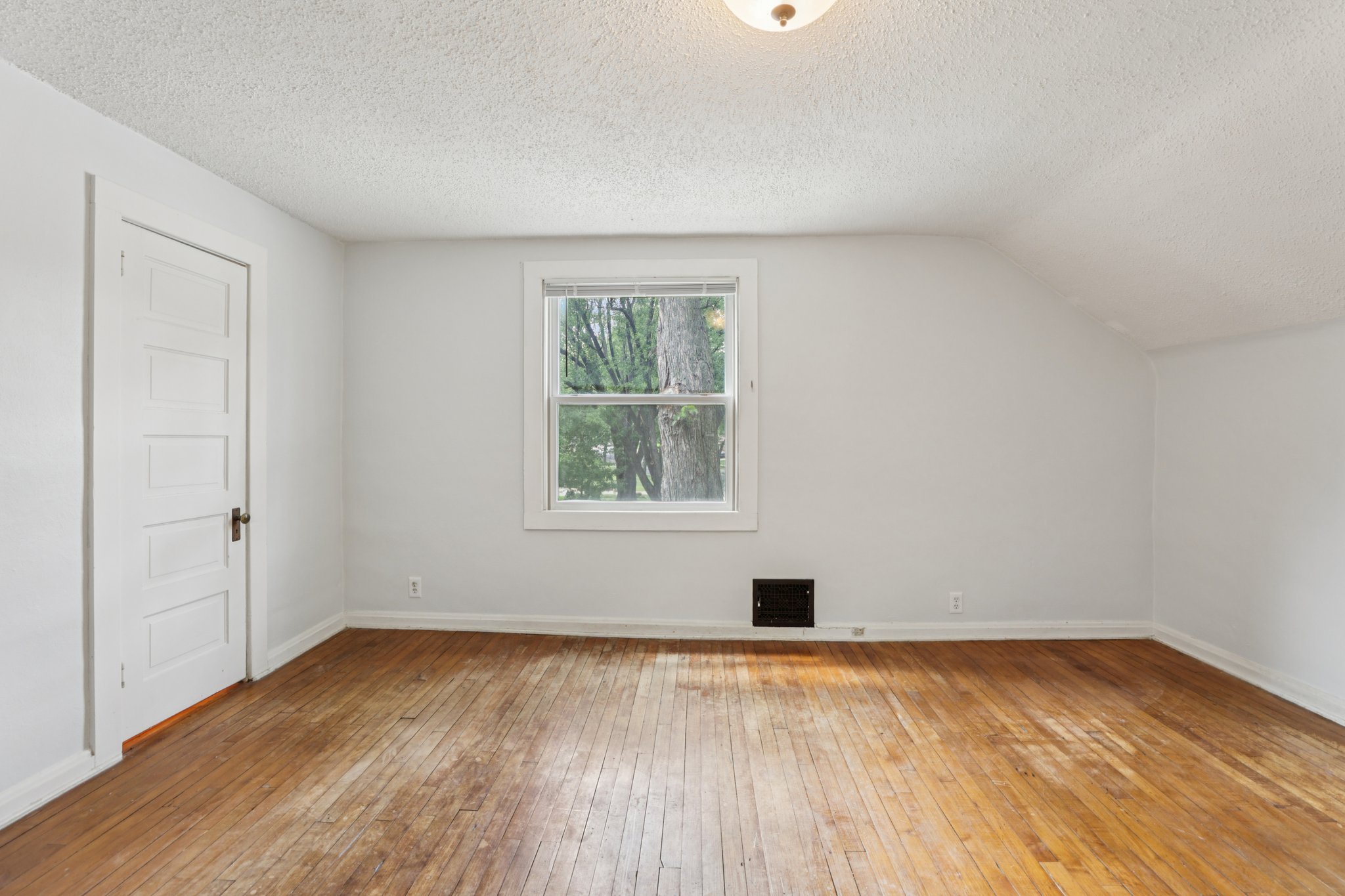 Portage Rd-S0808-027.jpg
